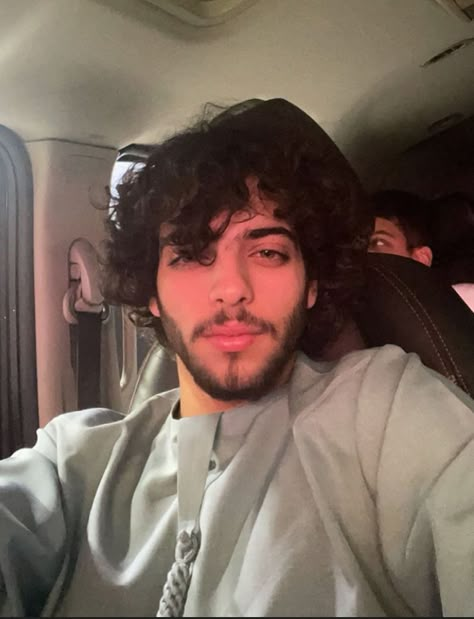 Arab Guys Aesthetic, Middle Eastern Male Model, Lebanese Men Handsome, Arab Boys Aesthetic, Arab Guys Curly Hair, Arab Men Aesthetic, Lebanese Men, Arab Boys, Arab Guys