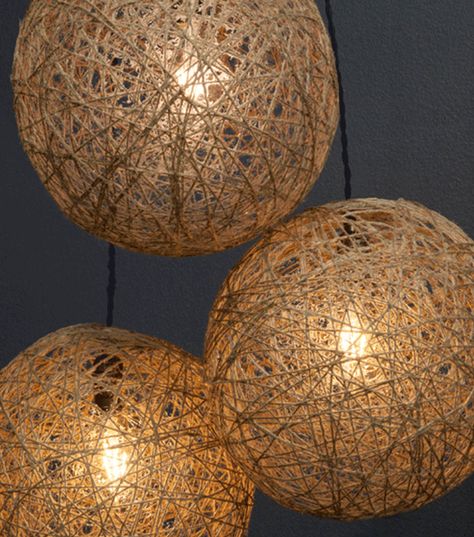 Diy Hanging Lanterns Outdoor, Diy Twine Orbs, Diy Twine Lanterns, Diy Lantern Lights, Yarn Lanterns, Twine Lanterns, Nye 2025, Rope Lantern, Scrabble Frames