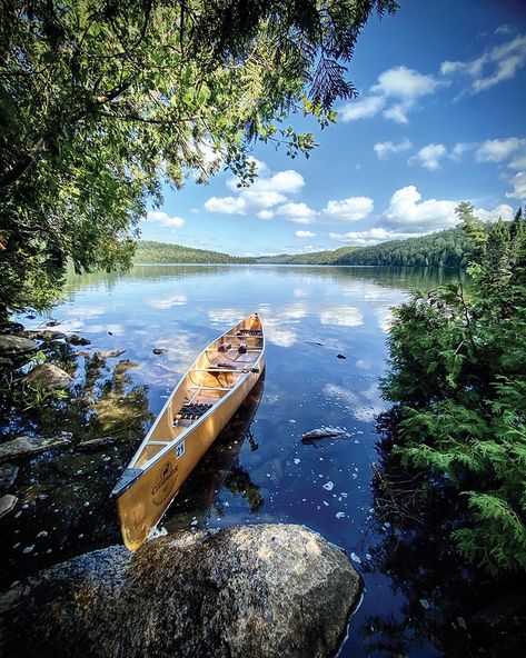 Hike Up to Minnesota’s Edge Along the Gunflint Trail | Minnesota Monthly Canoe Pictures, Boundary Waters Minnesota, Life In The Woods, Moving To Alaska, Minnesota Travel, Boundary Waters, Grand Marais, Northern Minnesota, Hiking Pictures