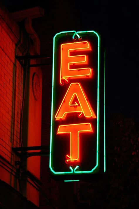 Neon sign Eat - Neon sign - Wikipedia, the free encyclopedia Neon Sign Logo, Neon Food, Eat Sign, Retro Signs, Give Me A Sign, Neon Signage, Food Signs, Vintage Neon Signs, Vintage Neon