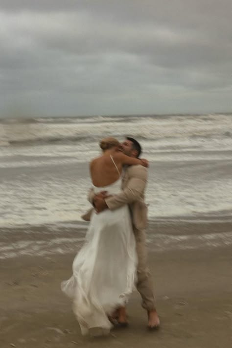 COASTAL WEDDING AT OCEAN ISLE BEACH -  #Beach #Coastal #Isle #ocean #Wedding Check more at https://ifoundaideas.com/wedding/coastal-wedding-at-ocean-isle-beach/ Bye Bye Single, Coastal Wedding Theme, Art For Walls, Sunset Beach Weddings, Walls Art, Dream Beach Wedding, Beachy Wedding, Ocean Wedding, Ocean Isle Beach