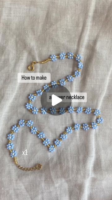 Pearls Necklace Diy, Diy Bead Necklace Tutorial, Necklace From Beads, Diy Flower Beads, Diy Necklace Making Tutorials, Diy Beads Flower, Flower Bead Necklace Diy, Beaded Flower Necklace Diy, How To Make A Necklace Into A Bracelet