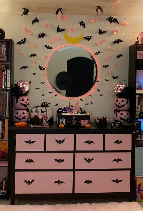 Goth Room Ideas, Halloween Themed Bedroom, Pastel Goth Room, Paper Bats, Pastel Goth Decor, Goth Room, Goth Bedroom, Gothic Room, Gothic Bedroom