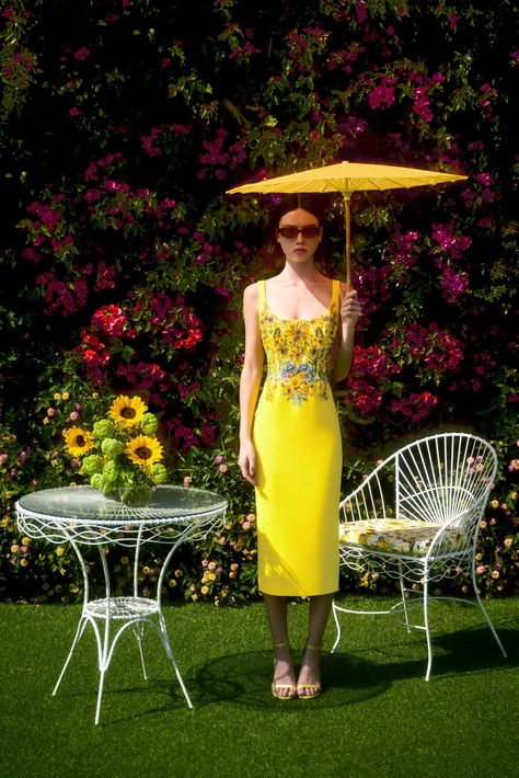 Rational Thinking, Fashion Research, Resort 2024, Yellow Dresses, Professional Stylist, Elegant Maxi Dress, Fashion School, Mary Katrantzou, Silk Gown