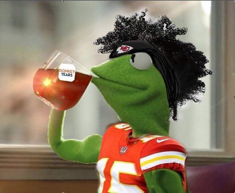 #chiefs #donkeytears Memes Kermit, Chiefs Memes, Kc Cheifs, Funny Patrick, Chiefs Wallpaper, Kermit Meme, Chief Clothes, Kansas Chiefs, Chiefs Kingdom