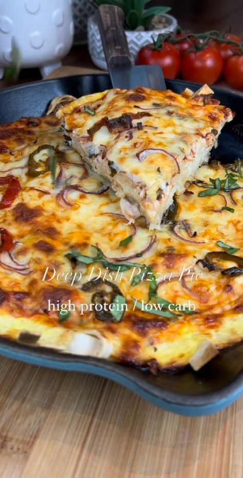 Deep Dish Pizza Pizza Pie Recipe, Healthy Homemade Pizza, Keto Tortillas, Tortilla Pizza, Making Homemade Pizza, Pizza Ingredients, Low Carb Pizza, Deep Dish Pizza, Pizza Pie