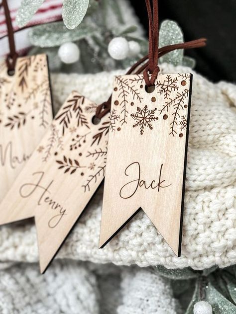 Laser Cut Christmas Ideas Cricut Wood Engraving Projects, Laser Wood Christmas Ideas, Holiday Laser Projects, Laser Engraved Wood Projects, Wood Engraved Ornaments, Wood Laser Ideas Products, Wooden Christmas Gift Tags, Christmas Laser Engraving Ideas, Wooden Gift Tags Christmas