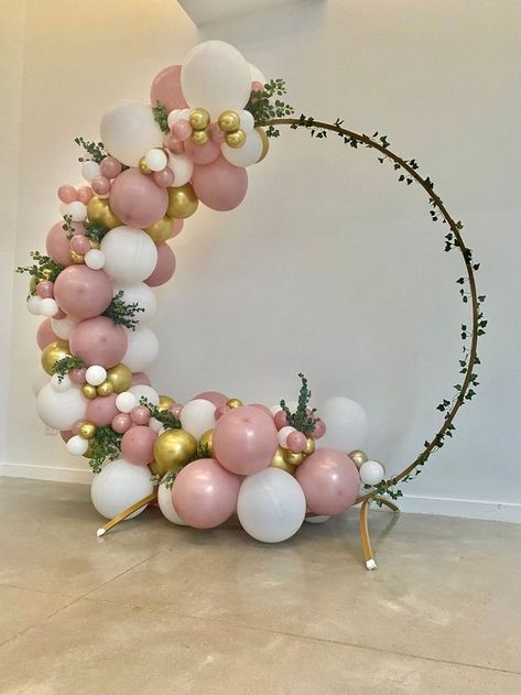 Diy Balloon Arch, Bride Diy, Bridal Shower Balloons, Simple Birthday Decorations, Birthday Party Theme Decorations, Birthday Balloon Decorations, Diy Balloon, Blushing Bride, Blush Bride