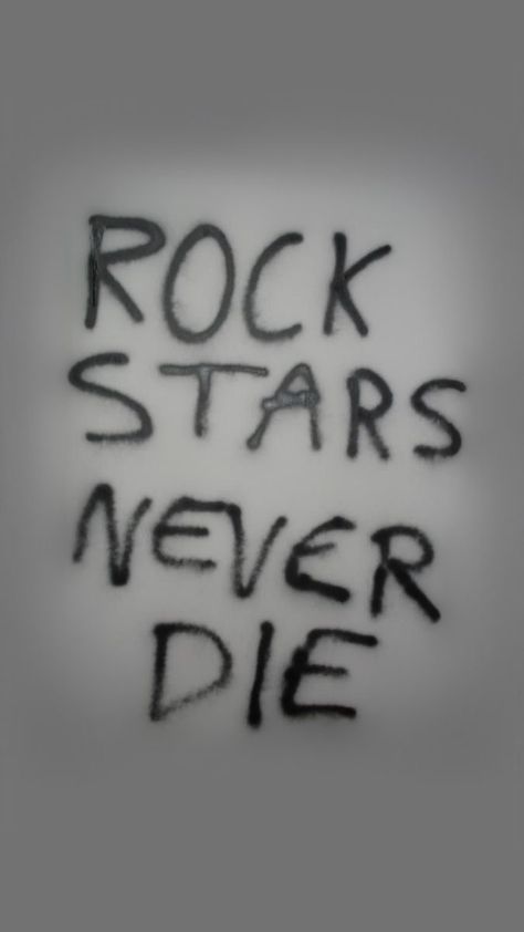 Questioning Reality, Die Wallpaper, Filmy Vintage, Rock Aesthetic, Rockstar Aesthetic, Rock Girl, Everything Happens For A Reason, I'm With The Band, Mötley Crüe