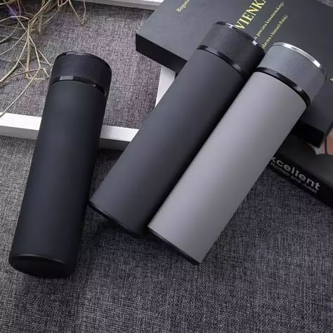 Men’s Water Bottles, Water Flask Bottle, Water Bottle For Men, Mens Water Bottle, Thermal Water Bottle, Thermos Design, Water Thermos, Cool Water Bottle, Water Bottle Aesthetic