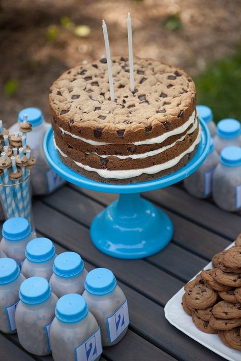 Customer parties:: milk & cookie birthday party feature Cookie Monster Birthday Party, Cookie Birthday Party, Cookie Monster Party, Cookie Monster Birthday, Cookies Birthday, Cookies Theme, Cookie Cake Birthday, Birthday Chocolates, Fun Birthday Party