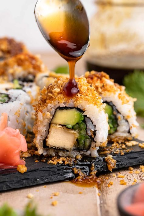 Sushi Teriyaki Sauce, Tofu Sushi Rolls, Tofu Sushi Recipes, Veggie Sushi Recipes, Vegan Sushi Recipe, Teriyaki Sushi, Sushi Tofu, Vegan Teriyaki Sauce, Vegan Japanese Recipes