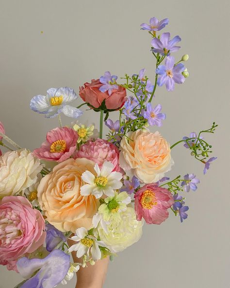 bouquet of my freakin’ dreams!! Whimsical Garden Bouquet, Formal Wedding Bouquet, Bright Flower Bouquets, Colorful Wildflower Bouquet, Wedding Bright Flowers, Whimsical Flower Arrangements, Garden Style Bouquet, Vintage Floral Bouquet, Colourful Bouquet