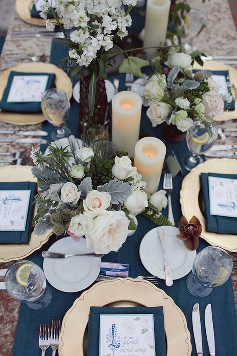 Blue Flower Centerpieces, Wedding Ideas Theme, Wedding Reception Place Settings, Wedding Centerpieces Elegant, Reception Place Settings, Wedding Reception Places, Blue Wedding Receptions, Navy Wedding Colors, Burgundy Background Aesthetic