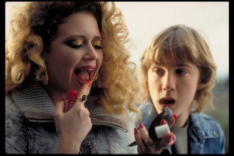 natasha lyonne Sam Huntington, Scary Movie 2, Film Bro, Friends In College, Kurt Wagner, Detroit Rock City, Woman Crush Wednesday, Kiss Concert, 80s Stuff