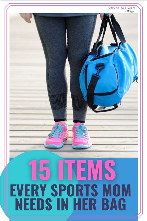 Mom’s Ultimate Game Day Bag -15 Things Every Sports Mom Must Have on the Sidelines. Whether it's tennis, soccer, football, or any other kid's athletics, you'll be glad you packed these essentials! How to Stay Organized with Your Kids Athletics - The Ultimate List of Must-Have Products to keep in your Sports Mama Survival Bag #momhacks #momlife #kidssports #kidorganization #amazonaffiliate Soccer Bag Essentials List, Sport Mom Essentials, Sports Bag Organization, Travel Sports Mom Hacks, Hockey Mom Bag Essentials, Volleyball Mom Bag Essentials, Sports Mom Hacks, Sport Mom Bag Essentials, Football Mom Bag Essentials