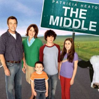 The Middle is my favorite TV show.  The family reminds me so much of my family growing up as well as my current family.  Always something! The Middle Tv Show, Eden Sher, Charlie Mcdermott, Patricia Heaton, Cougar Town, Funny Shows, Tv Times, Book Tv, Me Tv