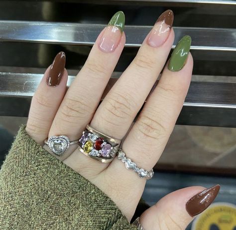 Cottagecore Nails, Brown Acrylic Nails, Green Acrylic Nails, Hippie Nails, Vintage Nails, Edgy Nails, Grunge Nails, Soft Nails, Brown Nails