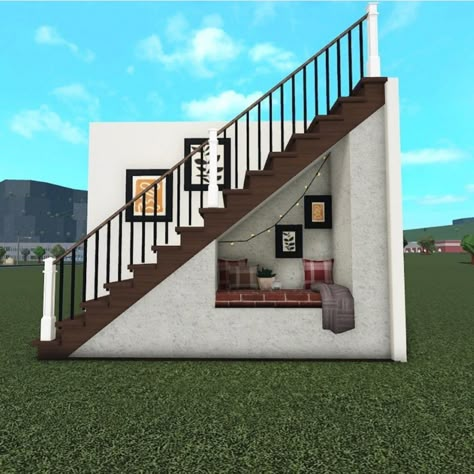 Welcome To Bloxburg, Farmhouse Layout, Iron Furniture Design, Cottage Bloxburg, House Decorating Ideas Apartments, Bloxburg House Ideas 1 Story, Small House Layout, Bloxburg House Ideas Layout, Sims 4 Cc Hair