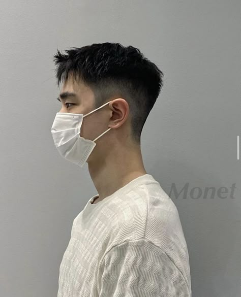 Undercut Mens Hair Asian, Low Fade Asian Haircut, Two Block Undercut Men, Men Hairstyle Fade Medium, Short Haircut Korean Men, Asian Crop Hair Men, Korean Fade Haircut Men, Mens Two Block Haircut, Korean Haircuts For Boys