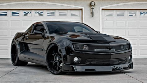 Batman Special - Widebody Camaro on Forgiato Deep Dish Custom wheels Von Miller Wallpaper, 2010 Camaro, Custom Batman, Car Wheels Diy, Von Miller, Car Wheels Rims, Camaro Ss, Custom Wheels, Chevy Camaro