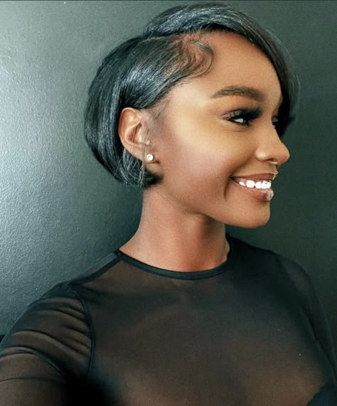 Natural Hair Bob Cut, Natural Hair Bob, Short Relaxed Hairstyles, Short Black Hair, Natural Hair Short, Hair Short Cuts, Natural Hair Short Cuts, Short Hair Black, Short Hair Pixie