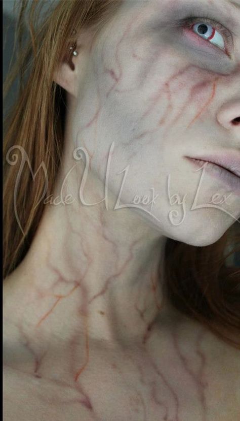 Sfx Costume Ideas, Halloweenský Makeup, Uhyggelig Halloween, Zombie Walk, Special Fx Makeup, Zombie Costume, Horror Makeup, Zombie Makeup, Theatrical Makeup