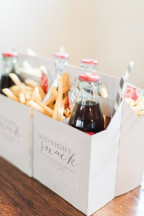 9 Wedding Favors Your Guests Will Actually Want to Grab | Apartment Therapy Creative Wedding Favors, Cheap Favors, Wedding Favors And Gifts, Edible Wedding Favors, Rustic Wedding Decorations, Unusual Weddings, Best Wedding Favors, Wedding Favors Cheap, בר מצווה