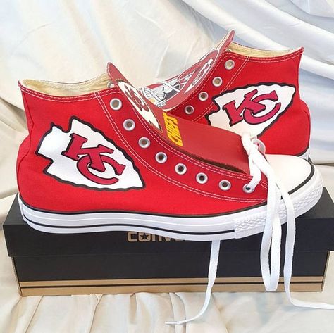 Kc Cheifs, Converse Custom, Art Sketches Doodles, Custom Toys, Kc Chiefs, New York Islanders, Daughter Of God, Converse High Tops, Nike Adidas