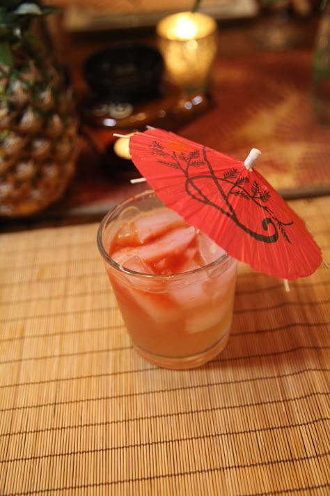 Disney Dinners: Mulan Mulan Drink Ideas, Mulan Themed Dinner, Mulan Cocktail, Mulan Dinner And A Movie, Mulan Quinceanera Theme, Mulan Themed Wedding, Disney Tables, Mulan Party Ideas, Mulan Birthday Party