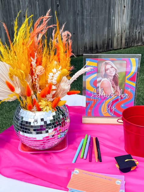 Teacher Themed Graduation Party, Disco Garden Party, Graduation Party Colors, Graduation Party Inspiration, Grad Party Inspo, Grad Party Theme, Graduation Party Table, Senior Year Things, Senior Party