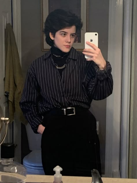 Traffic Court Outfit, Club Outfits For Tomboys, Lesbian Aunt Outfit, Nonbinary Street Style, Punk Outfits Nonbinary, Lesbian Alt Fashion, Goth Nonbinary Outfits, Formal Enby Outfits, Enby Formal Wear