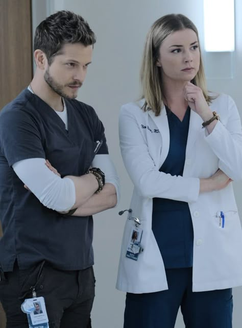 The Resident Conrad, Nic And Conrad, The Resident Tv Show, Med Aesthetic, Doctor Quotes Medical, Matt Czuchry, Doctor Outfit, Medical Wallpaper, Med School Motivation