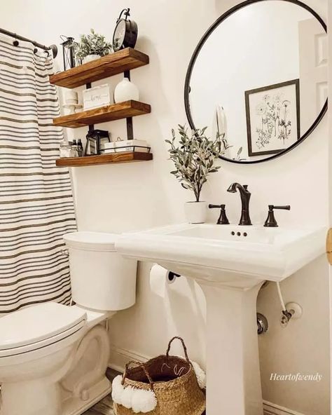 29 Pedestal Sink Bathroom Ideas for a Spacious Look Bathroom Ideas Pedestal Sink, Half Bath With Pedestal Sink, Small Bathroom With Pedestal Sink, Pedestal Sink Bathroom Ideas, Sink Bathroom Ideas, Pedastal Sink, Bathroom With Pedestal Sink, Pedestal Sink Ideas, Pedestal Sink Storage