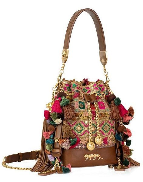 Potali Beg Design Indian, Udaipur Trip, Indian Bags, Earthly Tones, Cricket Collection, Dolce And Gabbana Handbags, Pouch Design, My Style Bags, Ethnic Bag