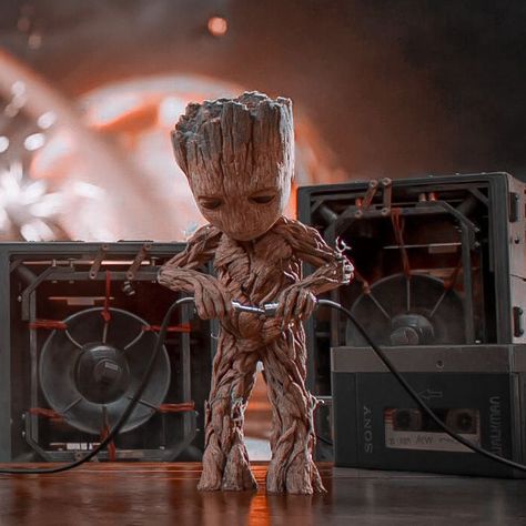 Groot Avengers, Baby Groot Dancing, Groot Dancing, Whatsapp Wallpapers Hd, Groot Marvel, I Am Groot, Marvel Superhero Posters, Marvel Artwork, Avengers Wallpaper