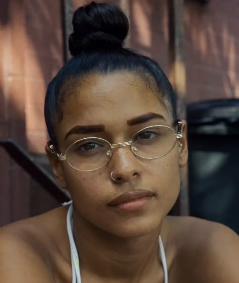 Oval Glasses Frames For Women, Princess Nokia Aesthetic, Princess Nokia, 90s Glasses, Oval Glasses Frames, Glasses Inspiration, Metal Eyeglasses, Oversized Glasses, Oval Glasses