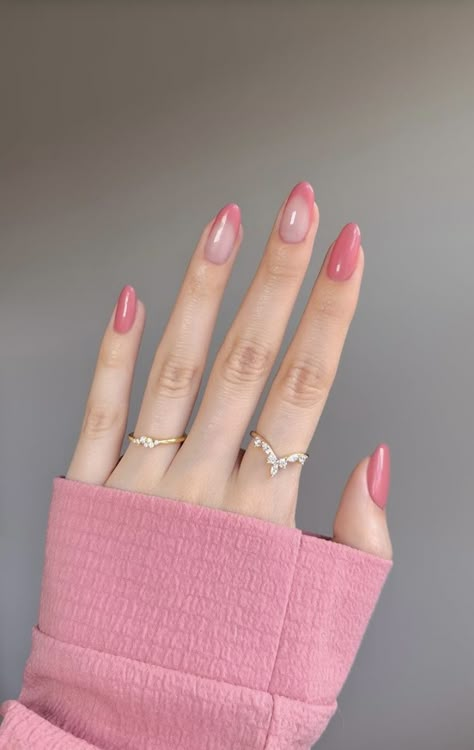 Easy Acrylic Nail Designs Simple, Simple Art Nails, Simple Pink French Tip Nails, Simple Design Nail Art, End Of Year Nails, Pink Nails Inspo Short, Nails For Brunettes, Nail Pink Design, Pink Gel Acrylic Nails