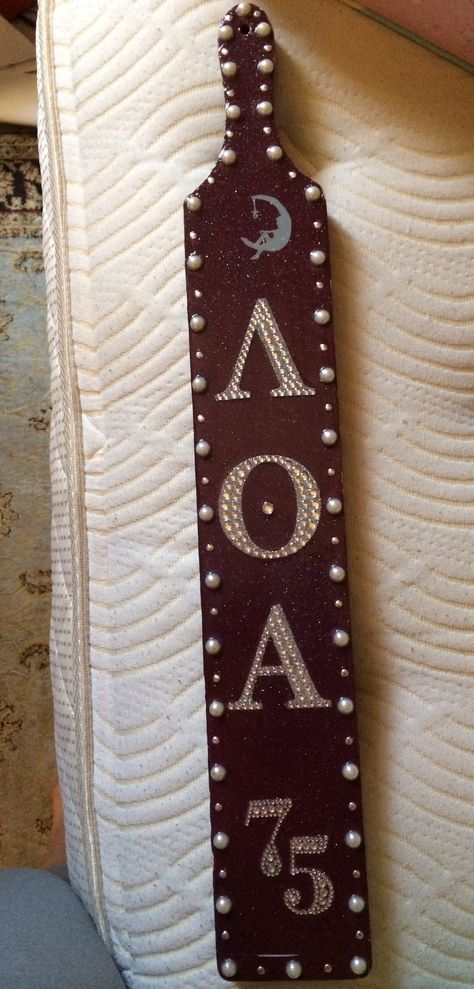 LAMBDA THETA ALPHA custome made paddle. | love it! Lta Gifts, Lambda Theta Alpha Latin Sorority, Lambda Theta Alpha, Latin Wedding, Paddle Ideas, Sorority Canvas, Go Greek, Sorority Life, Sorority Gifts