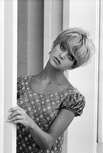 A gorgeous young Goldie Hawn Old Celebrities, Isabella Rossellini, Kurt Russell, Jane Russell, Gene Kelly, Mae West, Goldie Hawn, Natalie Wood, Ingrid Bergman