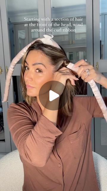 Heatless Curler Tutorial with Frankie Bridge and Silkenberry, Best Heatless Curlers 2024 How To Use Silk Heatless Curler, Heatless Curls Kitsch, Silk Heatless Hair Curler, How To Use Satin Hair Curler, How To Use Heatless Rollers, Silk Hair Curler, Headband Heatless Curls, Satin Curlers, Heatless Curls Overnight Medium Hair