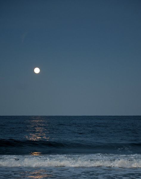 Landscape Photography Ocean, Vintage Sea, Sea Photography, 背景 シンプル, Summer Dream, Night Aesthetic, Nature Aesthetic, Beach Vibe, Sky Aesthetic