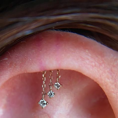 Ear Helix Tattoo, Rod Ear Piercing, Ear Chandelier Piercing, Vertical Cartilage Piercing, Hanging Cartilage Piercing, Floating Ear Piercing, Rose Gold Earring Stack, Invisible Helix Piercing, Dangling Helix Piercing