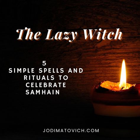 Full Moon. Samhain. One night only. This week, I scoured the internet and found 5 spells and rituals so simple even the laziest wannabe witches (like me) can do them to celebrate Samhain on the 31st So if you want to try something different this #Halloween night... Check it out! #spells #witches #samhain #fullmoon #rituals #blog Samhain Rituals And Spells, Hallows Eve Rituals, Spells For Halloween Night, Samhain Candle Ritual, Halloween Witch Spells, Spells To Do On Halloween, Halloween Witch Rituals, Samhain Protection Spell, Samhain Release Ritual