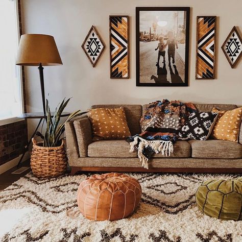 African Decor Bedroom, African Bedroom, African Decor Living Room, African Living Rooms, Modern African Decor, African Room, Southwest Modern, Afrocentric Decor, African Interior Design