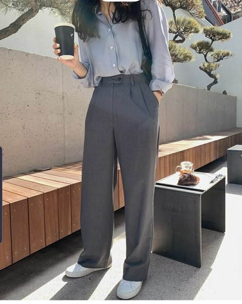 Ootd Korean, Korean Outfit Street Styles, Korean Casual Outfits, Korean Girl Fashion, Stylish Work Outfits, Modest Fashion Outfits, Mode Inspo, Casual Work Outfits, 가을 패션