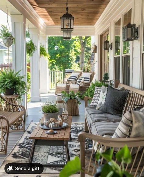 Decorate Wrap Around Porch, Front Porch Ideas Cottage, Cottage Verandah Ideas, Small Porch Dining Ideas, Farmhouse Porch Planters, Tall Front Porch Ideas, Rustic Back Porch Ideas, Country Patio Farmhouse Style, Country Cottage Front Porch