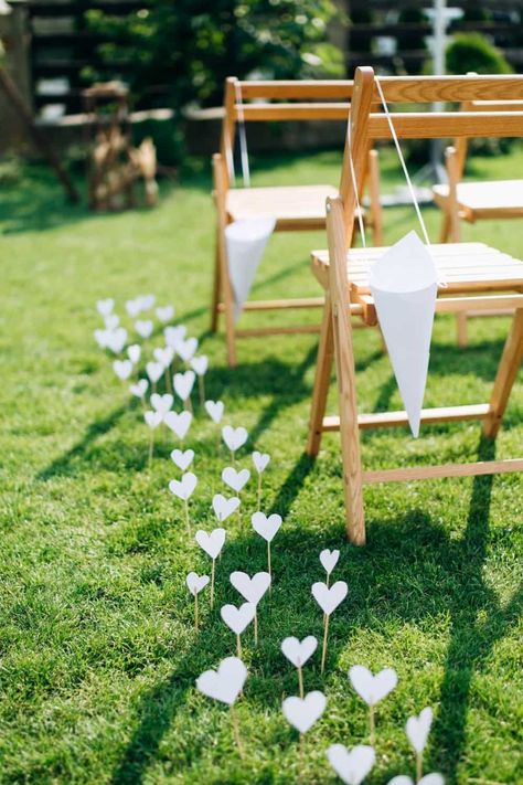 Cheap Wedding Decorations, Idee Babyshower, Wedding Decorations On A Budget, Cheap Wedding Venues, Rustic Wedding Decorations, Rustic Wedding Diy, Wedding Venue Inspiration, Affordable Wedding Venues, בר מצווה