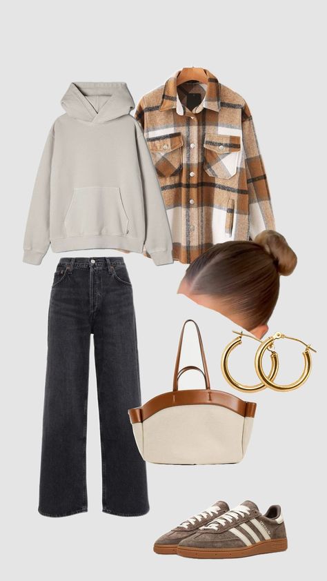 #fall #falloutfit #casual #casualoutfit #hairinspo #shoes #brownoutfit #hoodie #bag #collagestyle #teenage #teen #teenoutfitinspo Formal Outfit For Teens, Teenage Winter Outfits, Winter New York Outfits, Fall Party Outfit, Teen Fall Outfits, New York Outfits, Winter Outfits For Girls, Girls Fall Outfits, Sweatshirt Outfit