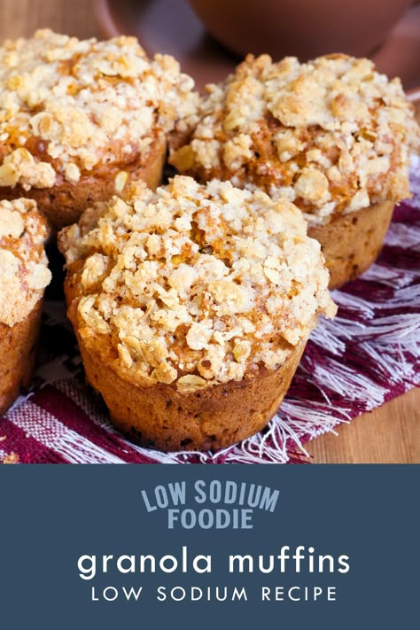 Low Sodium Breakfast Muffins, Low Sodium Muffins Recipe, Low Sodium Muffins, Low Sodium Breakfast, Potassium Recipes, Low Sodium Recipes Heart, Vanilla Almond Granola, Granola Muffins, Low Potassium Recipes